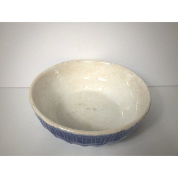 Vintage stoneware basket weave mixing bowl, blue 9" serving Bowl, ironstone pott - Picture 7 of 10